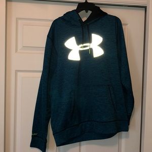 Men’s Large under armour sweatshirt